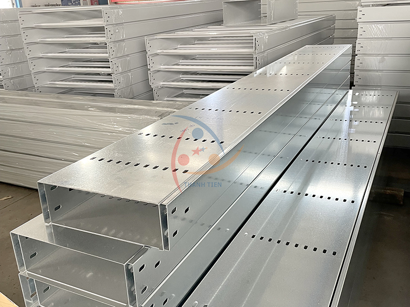 Máng cáp điện sản xuất tại Thành Tiến