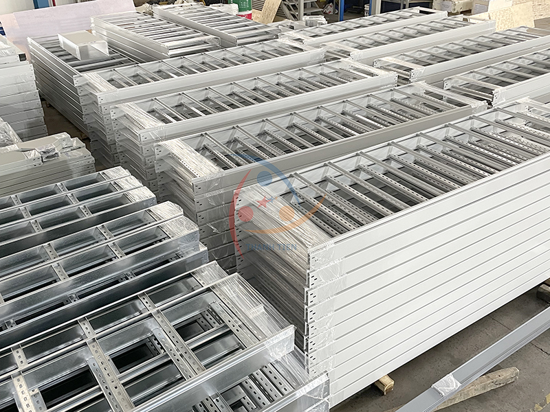 Bán thang máng cáp Hải Phòng giá tại xưởng