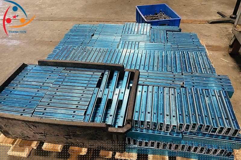 Gia công kim loại tấm theo yêu cầu: Inox, nhôm, sắt rẻ nhất