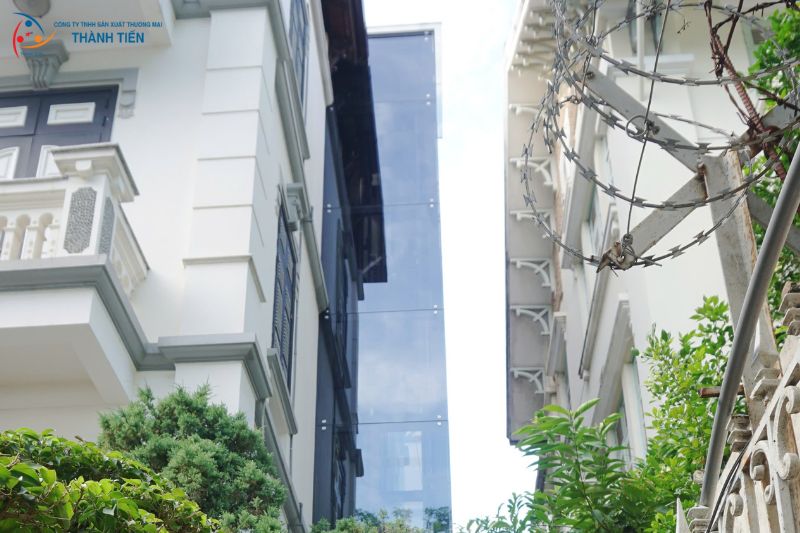 Thang máy ngoài trời cao cấp - Mẫu 6