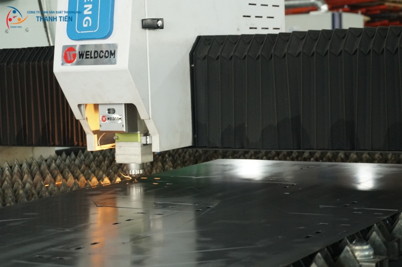 Một số hình ảnh gia công cắt chữ CNC Thành Tiến thực hiện