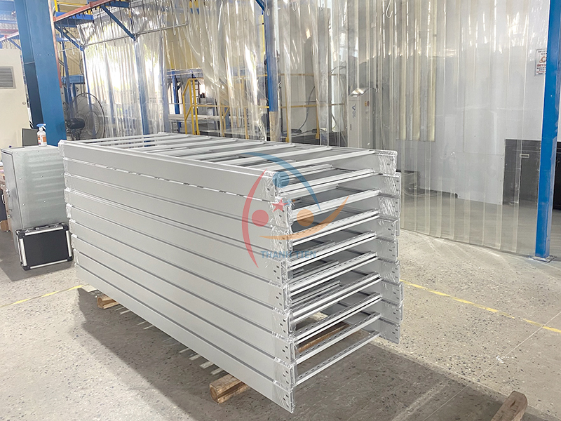 cable ladder thanh tien