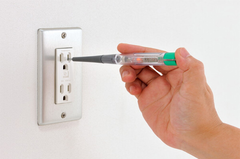 Một số cách nhận biết dây nóng, dây nguội