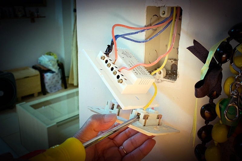 Ký hiệu và màu sắc của dây nóng, dây nguội
