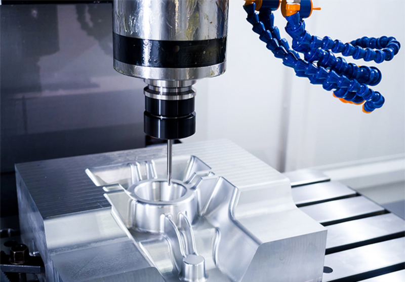 Ứng dụng công nghệ CNC vào sản xuất gia công khuôn mẫu