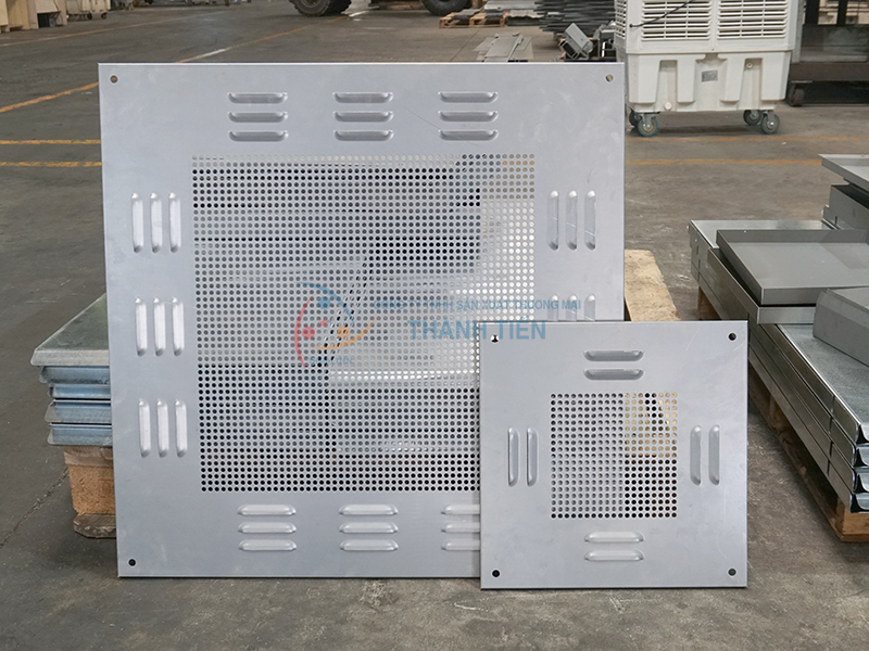 Đột chớp và đột lỗ cửa thông gió với mọi kích thước theo yêu cầu