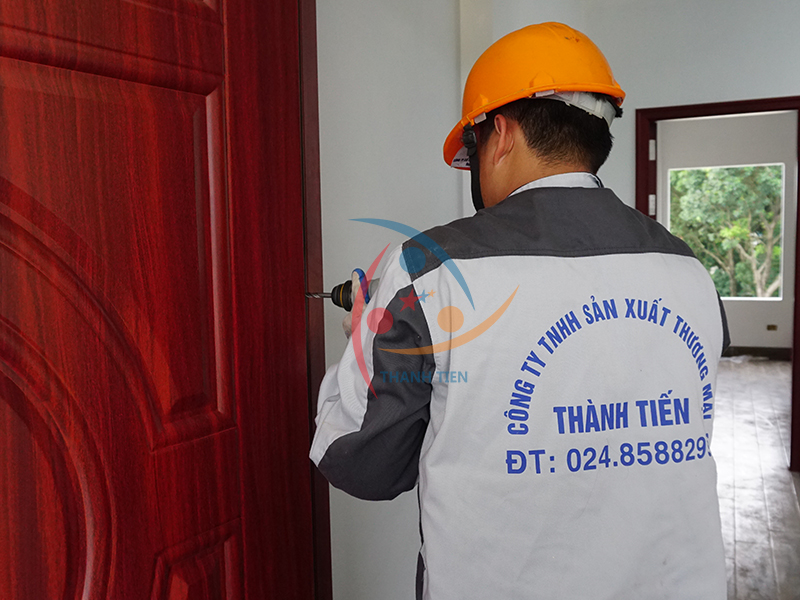 cửa thép chống cháy giá rẻ