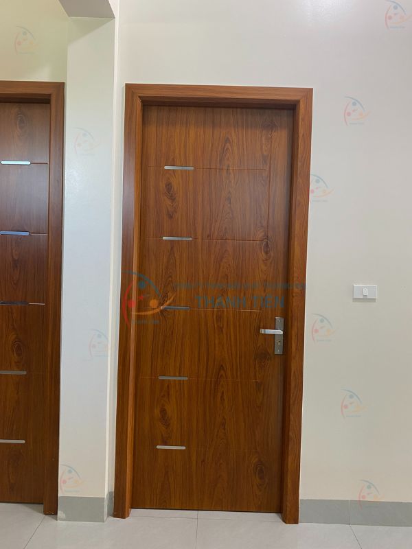 cửa thép giả vân gỗ - 2