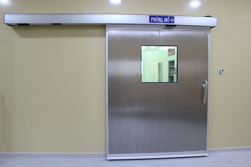 Mẫu cửa treo phòng mổ bệnh viện