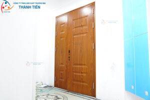 Công trình cửa thép vân gỗ chống cháy Thành Tiến | Sudico Mễ Trì
