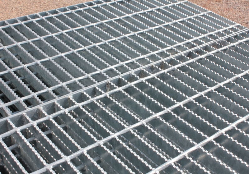 Phân loại tấm sàn grating mạ kẽm trên thị trường hiện nay