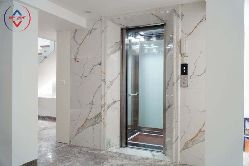 Ưu điểm và nhược điểm của thang máy cửa mở tự động