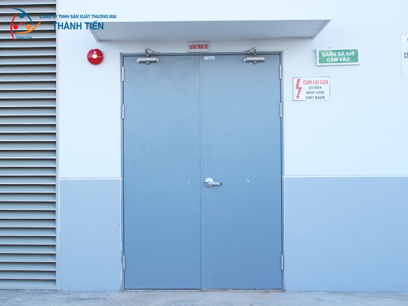 cửa công nghiệp