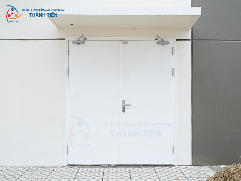 Cửa thép công nghiệp