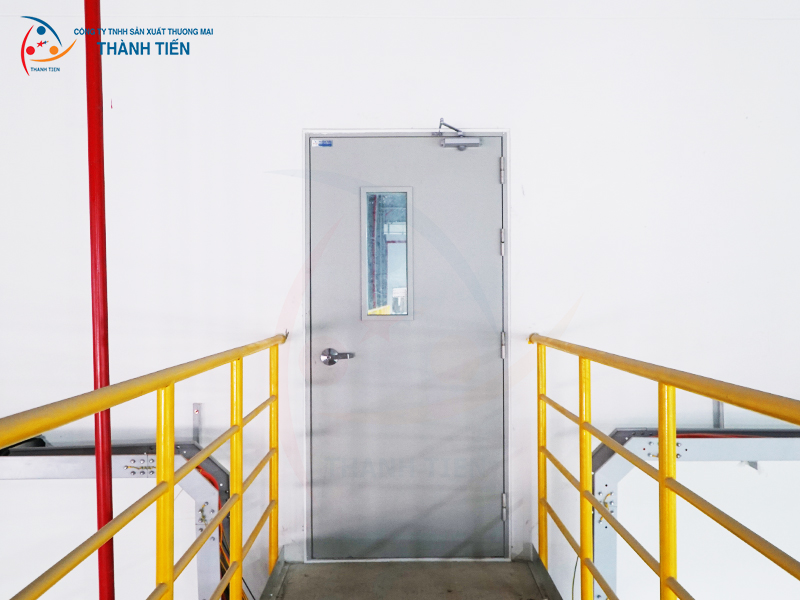 Cửa thép chống cháy EI60